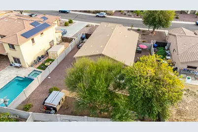 17746 W Desert Lane, Surprise, AZ 85388 - Photo 56