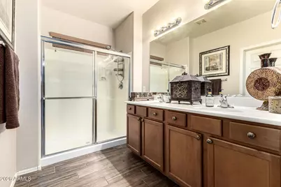 17746 W Desert Lane, Surprise, AZ 85388 - Photo 18