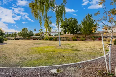 17746 W Desert Lane, Surprise, AZ 85388 - Photo 50