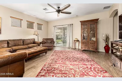 17746 W Desert Lane, Surprise, AZ 85388 - Photo 8