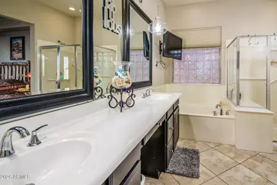 42204 W Rummy Road, Maricopa, AZ 85138 - Photo 32