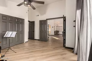 22 E Caroline Ln, Tempe, AZ 85284 - Photo 46