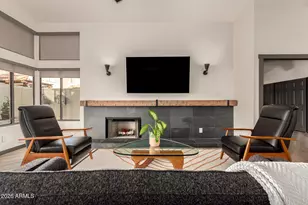 22 E Caroline Ln, Tempe, AZ 85284 - Photo 14