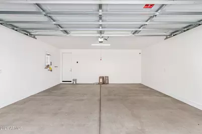 2446 W Maximo Way, Phoenix, AZ 85085 - Photo 28