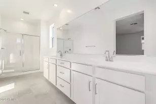 2446 W Maximo Wy, Phoenix, AZ 85085 - Photo 16