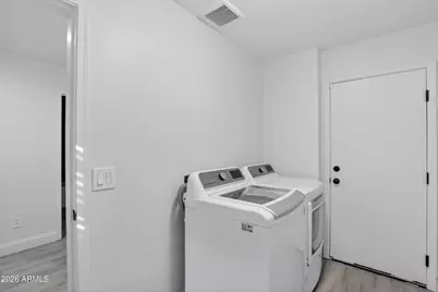 7760 W Bonitos Drive, Phoenix, AZ 85035 - Photo 46