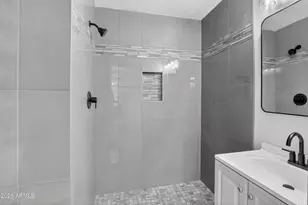 7760 W Bonitos Dr, Phoenix, AZ 85035 - Photo 44