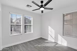 7760 W Bonitos Dr, Phoenix, AZ 85035 - Photo 18