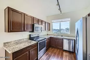 15436 W Port Royale Ln, Surprise, AZ 85379 - Photo 2