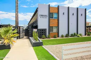 3219 E Earll Dr, Phoenix, AZ 85018 - Photo 1