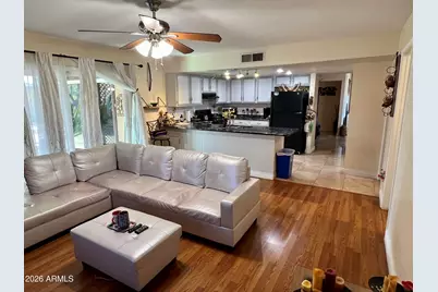 10854 N 42nd Avenue, Phoenix, AZ 85029 - Photo 18