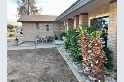 10854 N 42nd Avenue, Phoenix, AZ 85029 - Photo 4