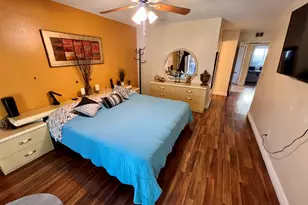 10854 N 42nd Ave, Phoenix, AZ 85029 - Photo 24