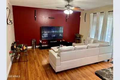 10854 N 42nd Avenue, Phoenix, AZ 85029 - Photo 16