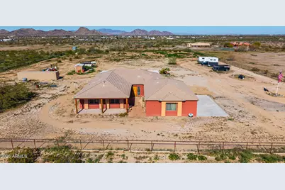 5358 N Gatlin Gun Trail, Maricopa, AZ 85139 - Photo 1
