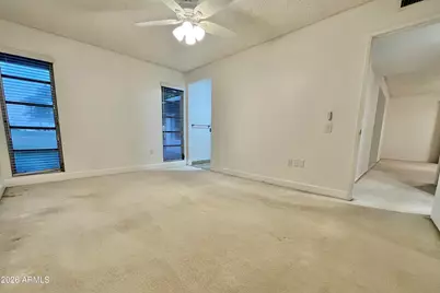 9718 W Oak Ridge Drive, Sun City, AZ 85351 - Photo 14