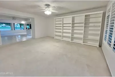 9718 W Oak Ridge Drive, Sun City, AZ 85351 - Photo 12