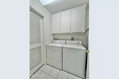 9718 W Oak Ridge Drive, Sun City, AZ 85351 - Photo 10