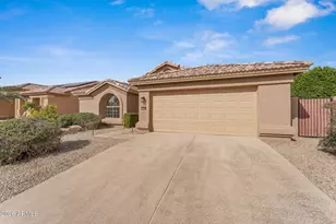 15264 W Mulberry Dr, Goodyear, AZ 85395 - Photo 2