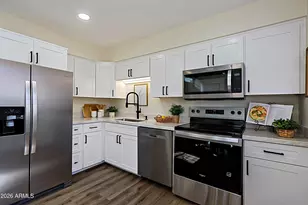 12810 N 113th Ave, Youngtown, AZ 85363 - Photo 6