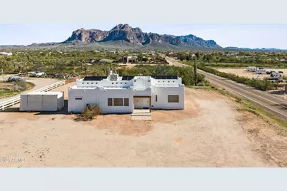 2082 E Tepee Street, Apache Junction, AZ 85119 - Photo 1