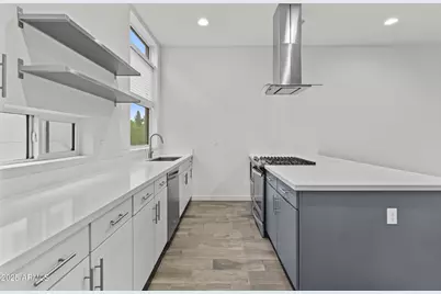 325 E Coronado Road #8, Phoenix, AZ 85004 - Photo 12