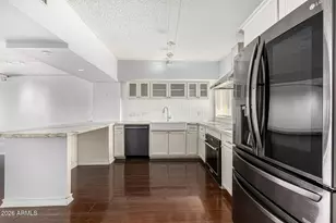 349 E Thomas Rd, Phoenix, AZ 85012 - Photo 10