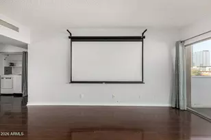 349 E Thomas Rd, Phoenix, AZ 85012 - Photo 4