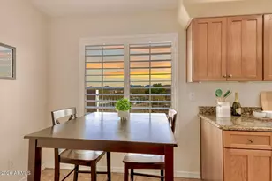 1647 E Waltann Ln, Phoenix, AZ 85022 - Photo 12