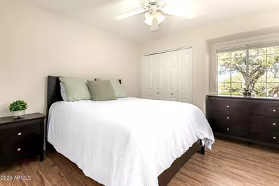 1647 E Waltann Lane, Phoenix, AZ 85022 - Photo 18