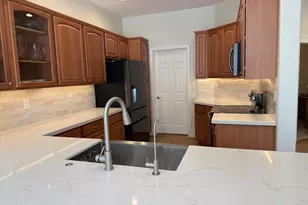 7445 E Eagle Crest Dr, Mesa, AZ 85207 - Photo 6