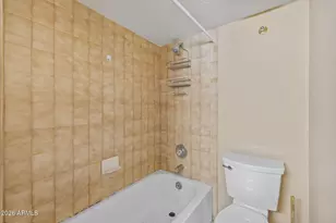 16402 N 31st St, Phoenix, AZ 85032 - Photo 14