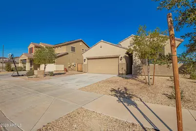 18174 W Robin Lane, Surprise, AZ 85387 - Photo 2