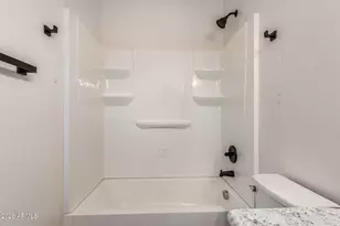 18174 W Robin Ln, Surprise, AZ 85387 - Photo 8