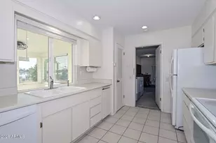 14007 N Whispering Lake Dr, Sun City, AZ 85351 - Photo 26