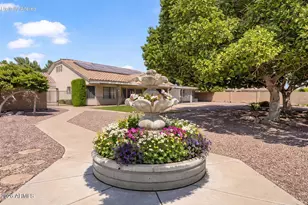 8841 W Port Royale Ln, Peoria, AZ 85381 - Photo 10