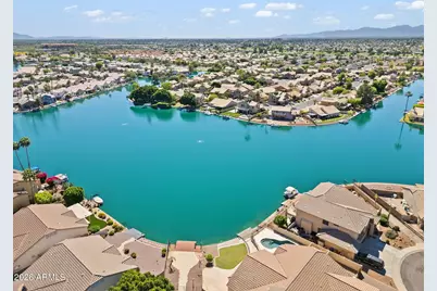 8841 W Port Royale Lane, Peoria, AZ 85381 - Photo 18