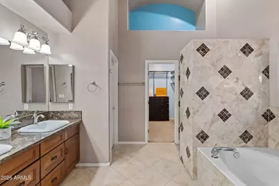 8841 W Port Royale Lane, Peoria, AZ 85381 - Photo 42