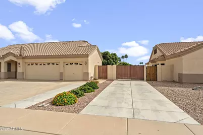 8841 W Port Royale Lane, Peoria, AZ 85381 - Photo 2