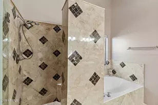 8841 W Port Royale Ln, Peoria, AZ 85381 - Photo 42
