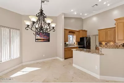 8841 W Port Royale Lane, Peoria, AZ 85381 - Photo 12