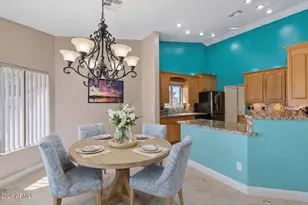 8841 W Port Royale Ln, Peoria, AZ 85381 - Photo 8