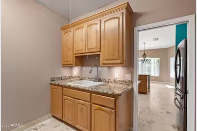 8841 W Port Royale Lane, Peoria, AZ 85381 - Photo 36