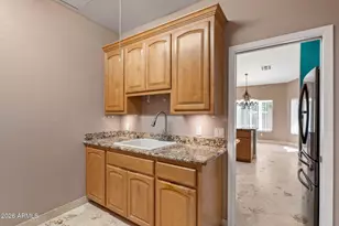 8841 W Port Royale Ln, Peoria, AZ 85381 - Photo 36