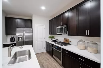 13280 N 146th Lane, Surprise, AZ 85379 - Photo 6