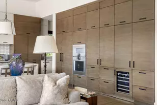 6863 E Joshua Tree Ln, Paradise Valley, AZ 85253 - Photo 8