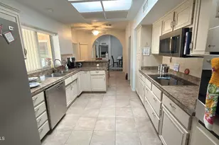 14710 W Heritage Dr, Sun City West, AZ 85375 - Photo 8