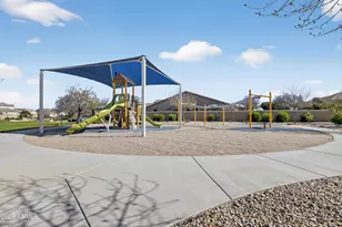 2173 W Garland Dr, San Tan Valley, AZ 85144 - Photo 36