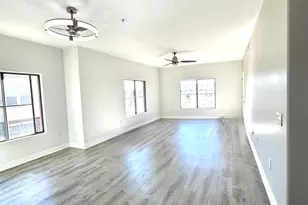 5450 E Deer Valley Dr, Phoenix, AZ 85054 - Photo 4