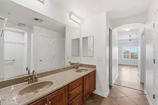 5450 E Deer Valley Dr, Phoenix, AZ 85054 - Photo 32